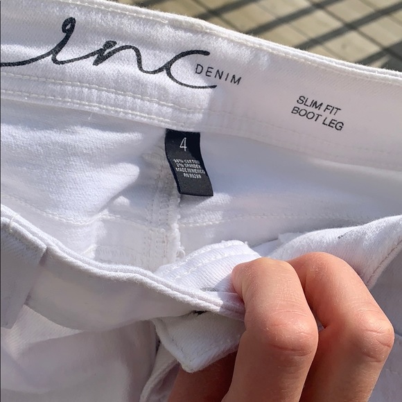 Inc white jean size 4 Length 40, Inseam32, waist30 - Picture 2 of 6